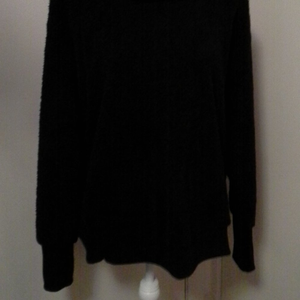 ZELOS BLACK SWEATER FALL